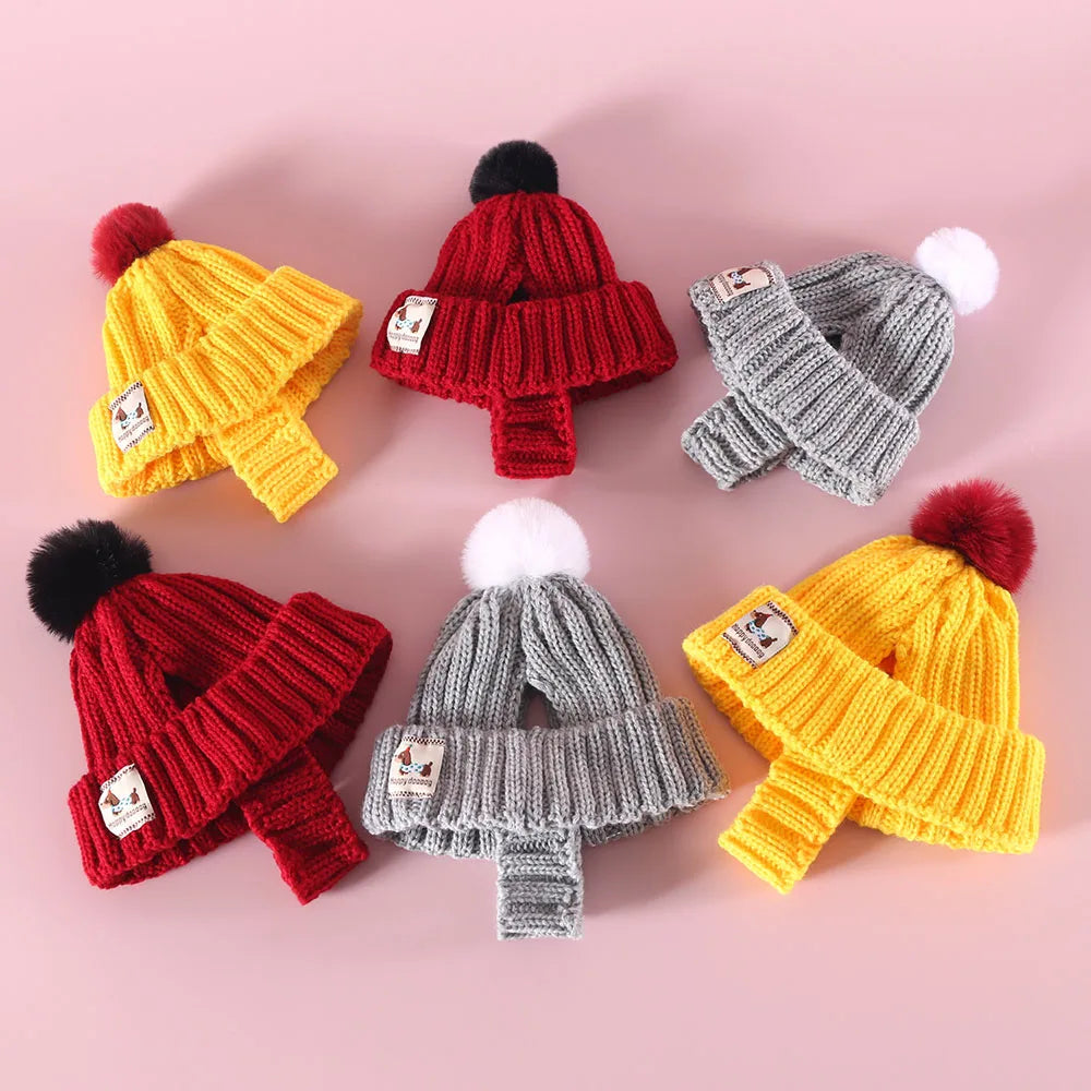 Christmas Knit Hats for Dogs and Cats Puppy Caps Winter Knitted Beanies Hats with Faux Fur Pom Warm Knit Doggie Cap Pet Supplies