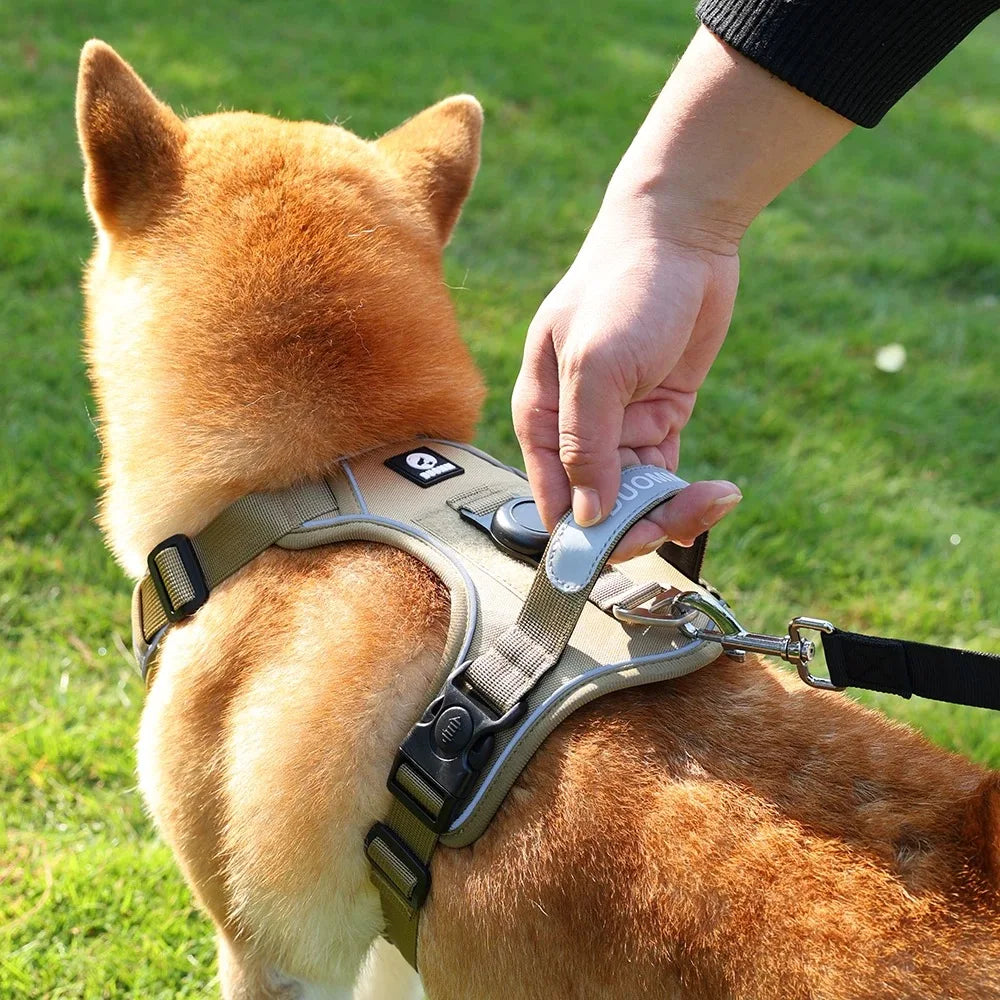Dog Harness with Airtag Holder and Leash Set-Premium Oxford Breathable Material Durable Reflective Dog Harness and Leash Set